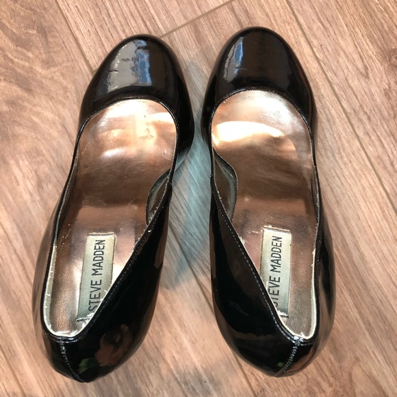 Steve Madden P-Socal Platform Pumps - Picture 9 of 10